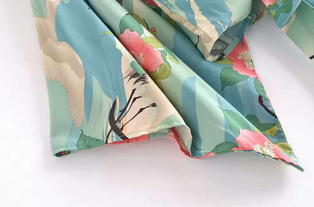 ODÉLIA – Boho kimono-bluzka z wiązaniem z przodu i dekoltem w kształcie litery V