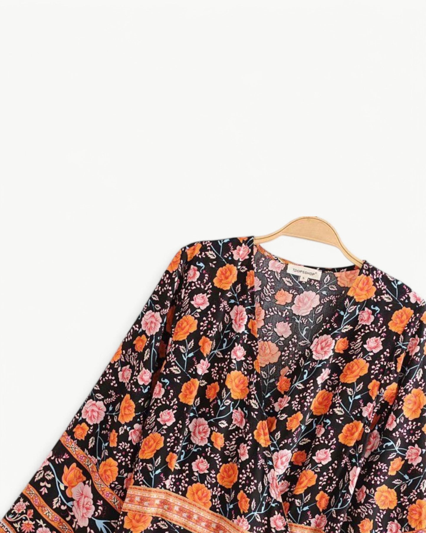 SÉRENE – Długa sukienka z dekoltem w serek i kwiatowym wzorem – Model kopertowy z paskiem w talii