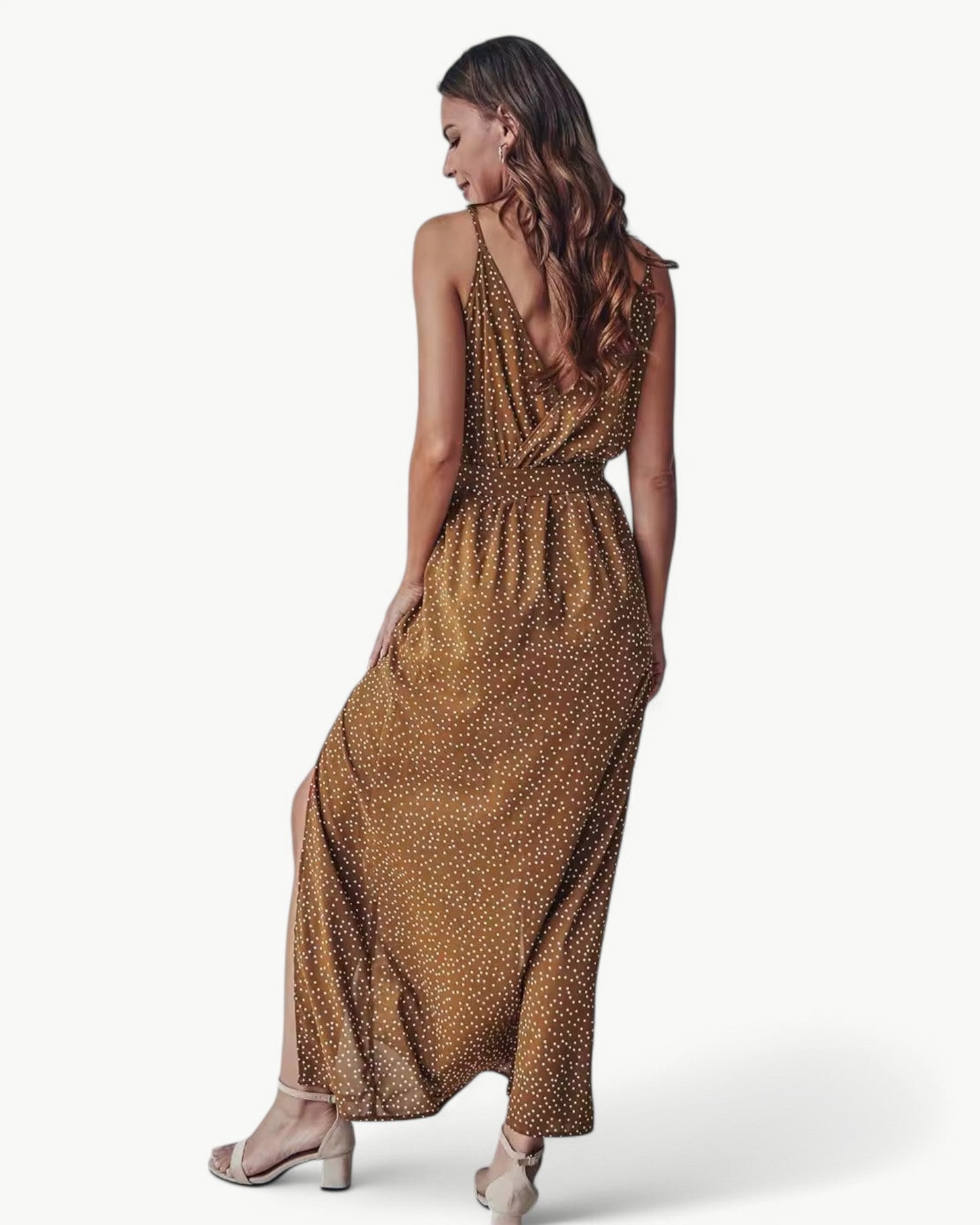 SOLÈNE – Sukienka letnia z dekoltem w serek i podwójnymi rozcięciami | Elegancka i ponadczasowa