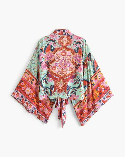 ODÉLIA – Boho kimono-bluzka z wiązaniem z przodu i dekoltem w kształcie litery V