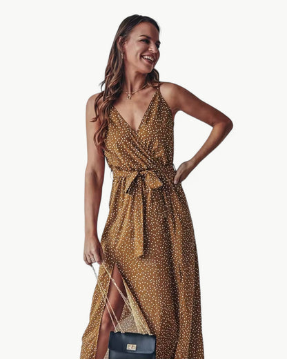 SOLÈNE – Sukienka letnia z dekoltem w serek i podwójnymi rozcięciami | Elegancka i ponadczasowa