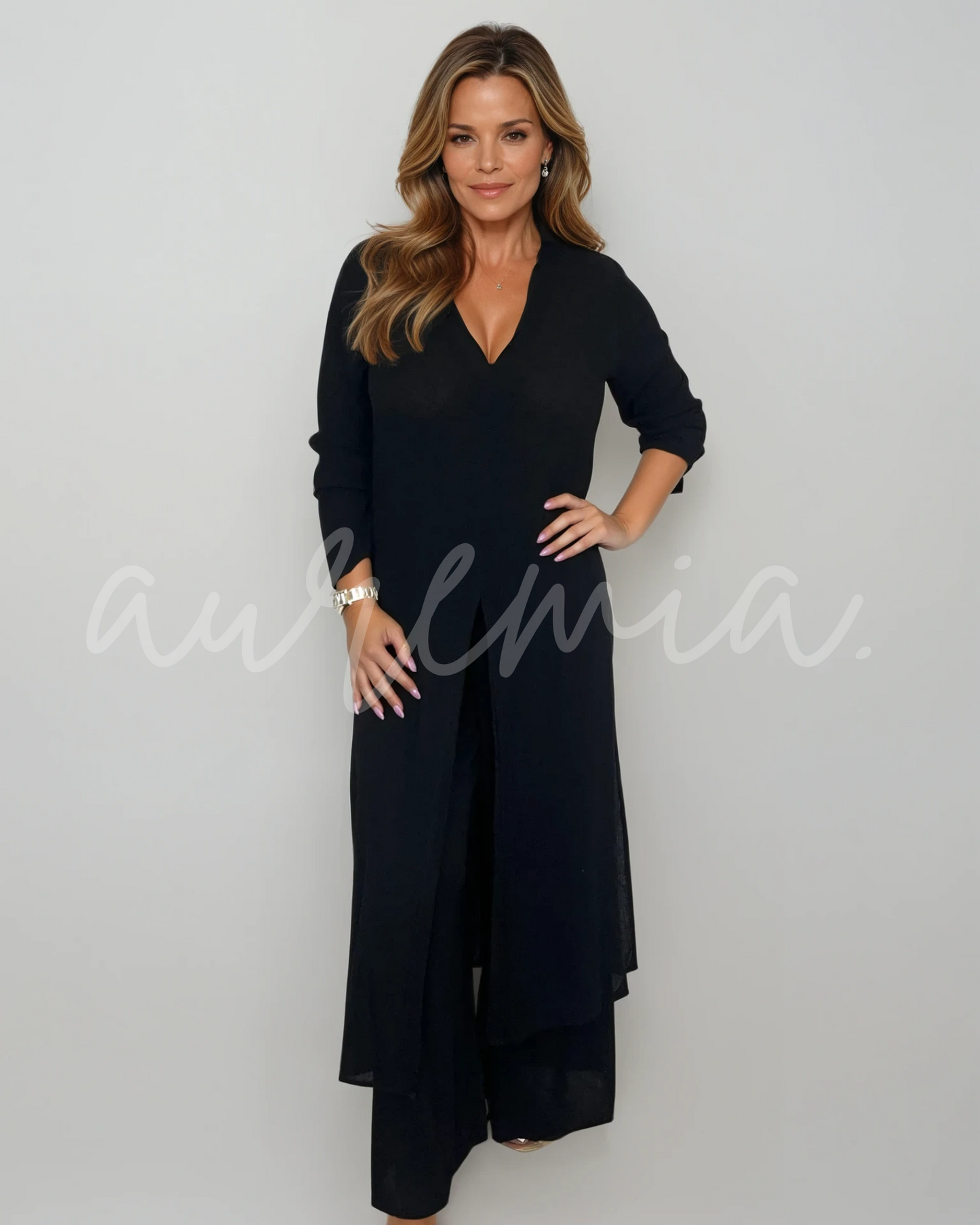 SÉVERINE – Elegancki zestaw 2-częściowy z długą tuniką w serek i spodniami | Przewiewny i wyrafinowany