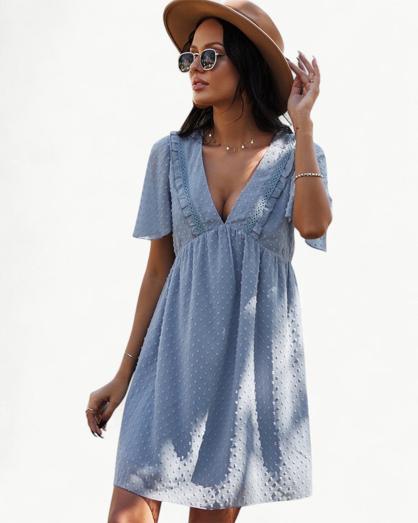 CAMILLE – Lekka letnia sukienka z koronkowymi detalami