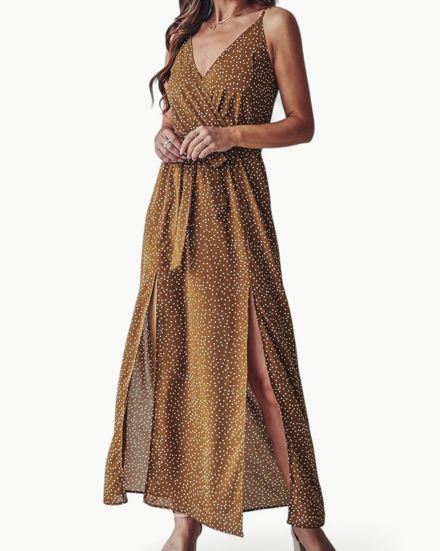 SOLÈNE – Sukienka letnia z dekoltem w serek i podwójnymi rozcięciami | Elegancka i ponadczasowa