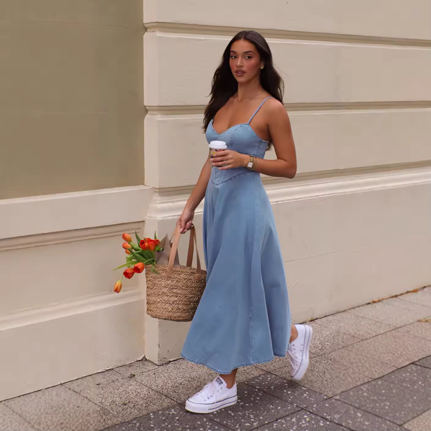 RIZA – Sukienka dżinsowa z wąskimi ramiączkami | Letnia i elegancka