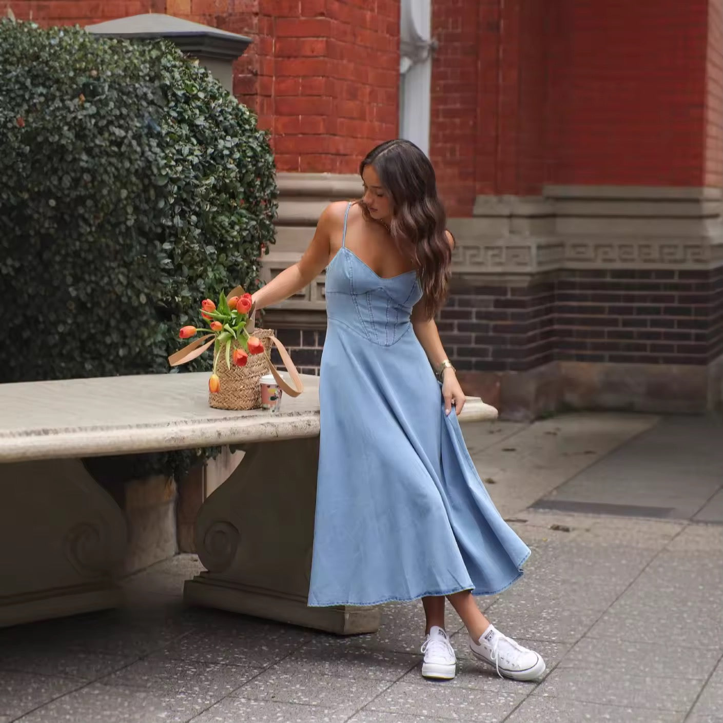 RIZA – Sukienka dżinsowa z wąskimi ramiączkami | Letnia i elegancka