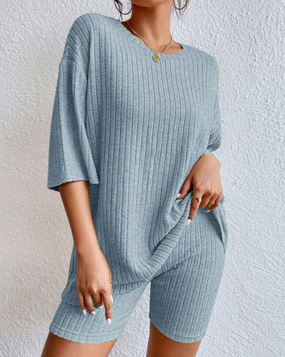 AMÉLIE – Dwuczęściowy zestaw z szortami | Styl i komfort na wiosnę i lato