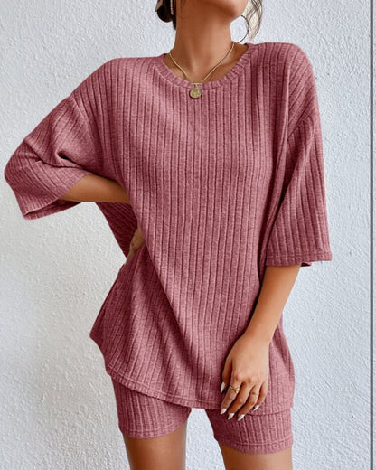 AMÉLIE – Dwuczęściowy zestaw z szortami | Styl i komfort na wiosnę i lato