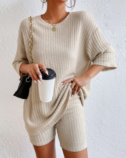 AMÉLIE – Dwuczęściowy zestaw z szortami | Styl i komfort na wiosnę i lato